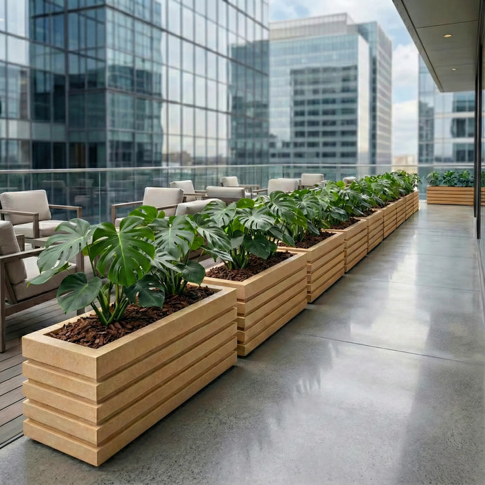 POLYETHYLENE PLANTER 90 CM