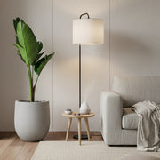 Combo de matera de cemento gris de 50cm de altura con una gran planta de Palma Viajera (Ravenala madagascariensis) de hojas en forma de abanico. #ia - Tumatera.co