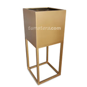 Matera Metálica cuadrada con Base 60 CM