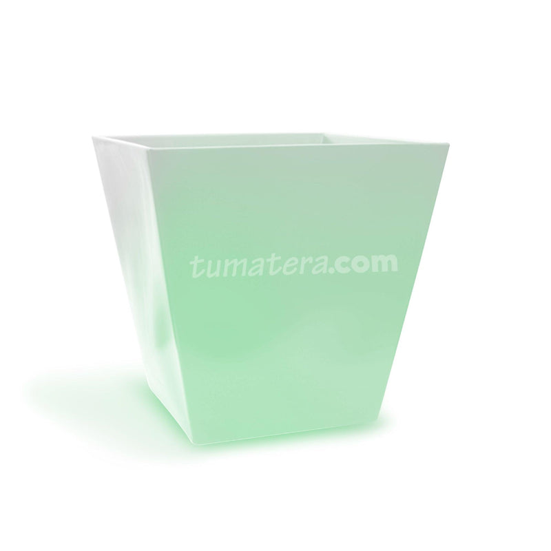 MATERA POLIETILENO CON LUZ LED MULTICOLOR CABLE 59 X 57 CM - Tumatera.co