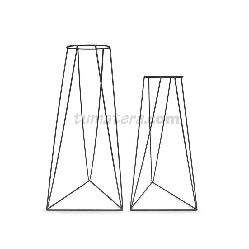 BASE METÁLICA TRIANGULAR 20 x 70 CM en tamaños disponibles