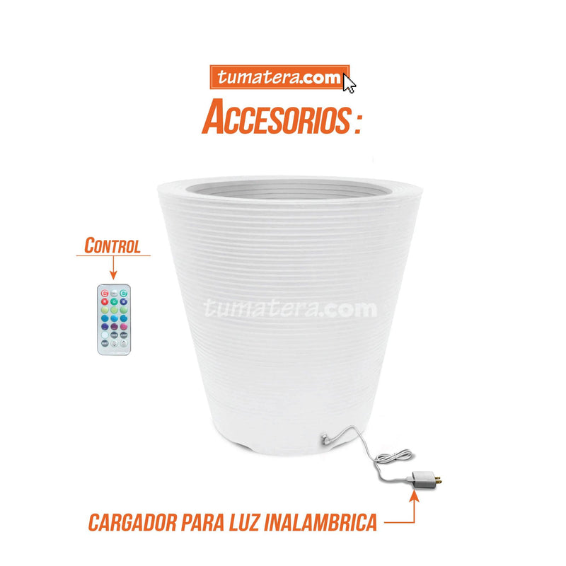 MATERA POLIETILENO CON LUZ LED MULTICOLOR INALÁMBRICA 45 X 45 CM - Tumatera.co