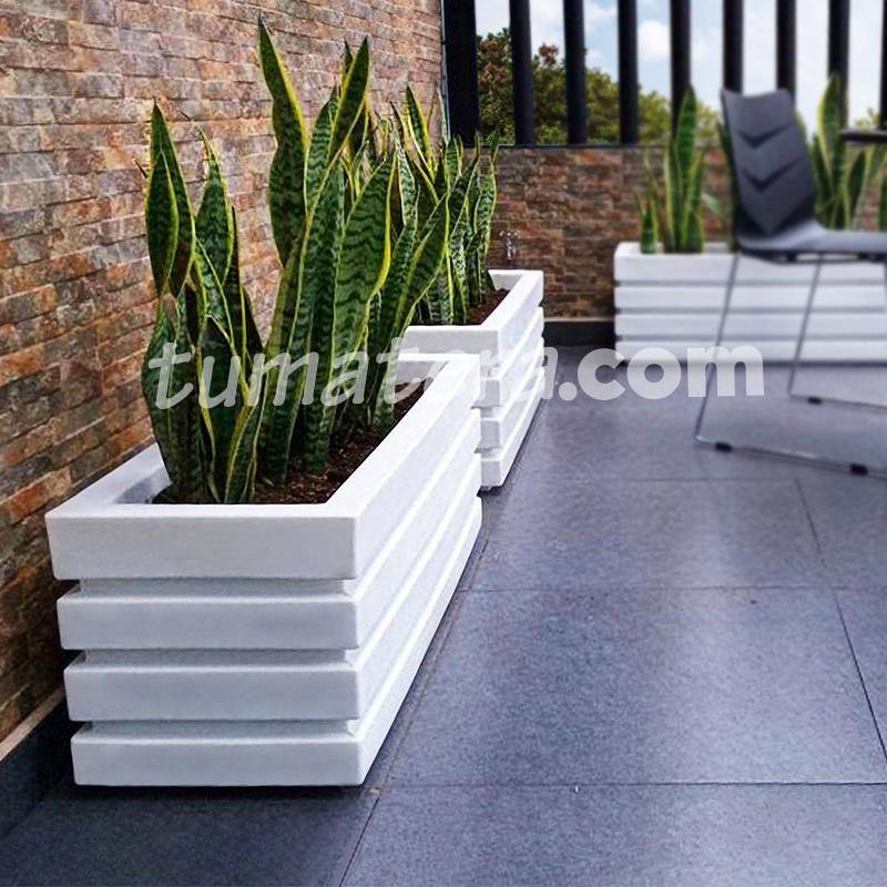 JARDINERA POLIETILENO 90 CM - Tumatera.co