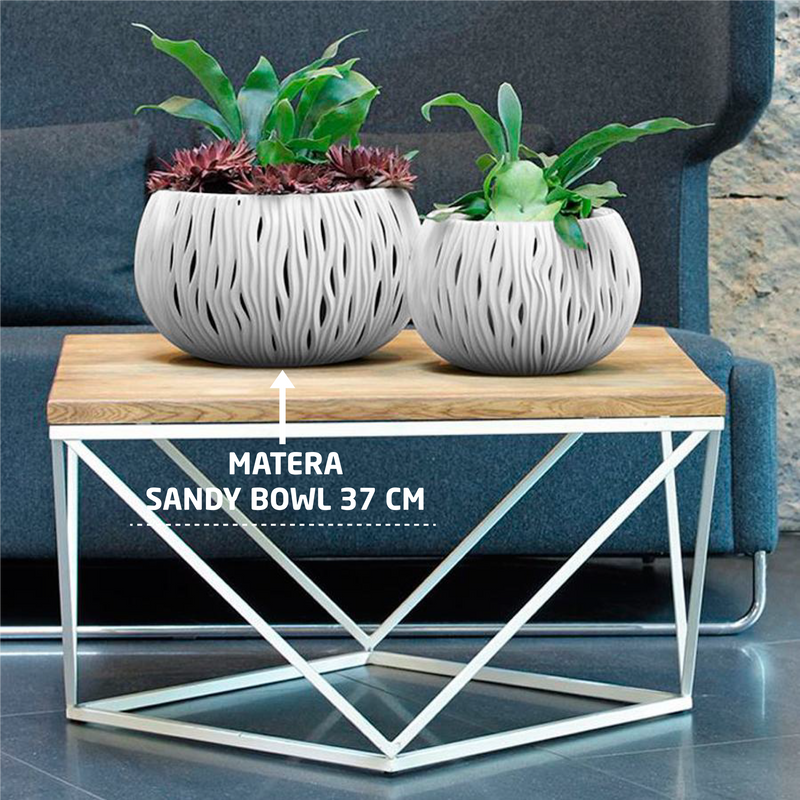 Matera Sandy Bowl 37 cm en uso
